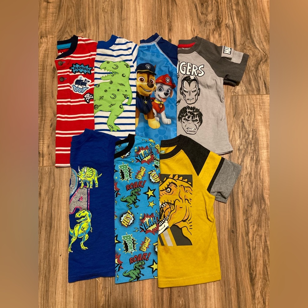 Boys 3T Tops